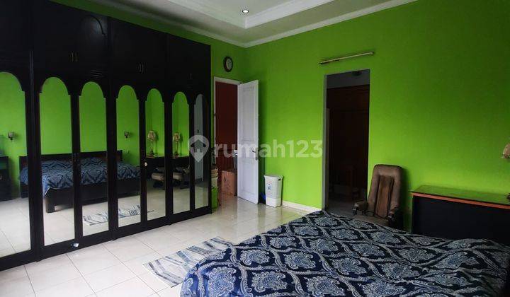 Rumah Pondok Indah Desain Classic Tropical Harga Dekat Njop 2