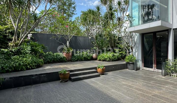 Dijual Rumah Design Tropical Di Villa Cinere Mas 1