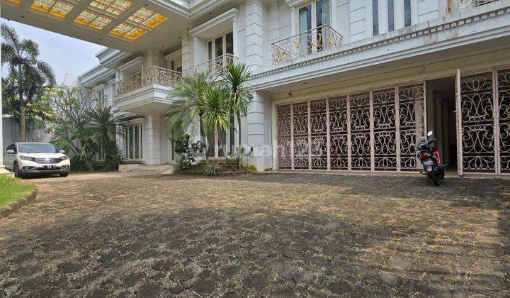 Rumah Mewah 2 Lantai Di Bukit Golf, Pondok Indah Jakarta Selatan, Luas 1500 M² Dengan Kolam Renang 1