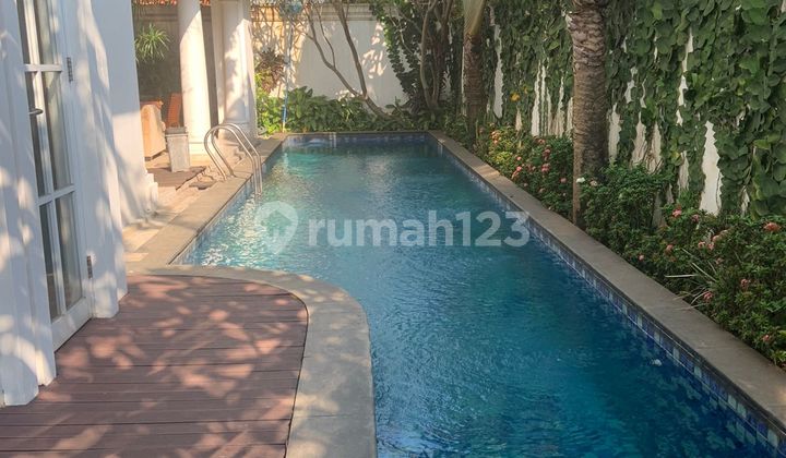 3-Storey House Modern Classic Design, In Exclusive Townhouse