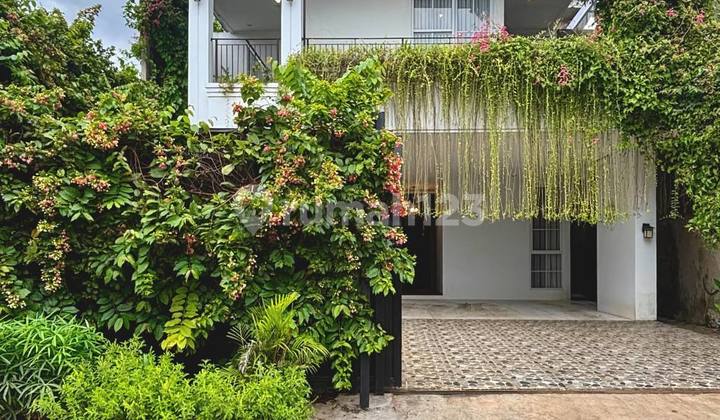 Modern House Ready to Occupancy, Semi-Furnished Location Bintaro Modern House Ready to Occupancy, Semi-Furnished Location Bintaro