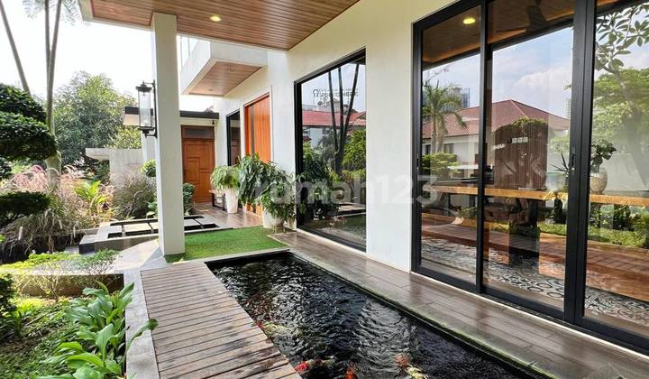 Modern Tropical House in Elite Cinere Complex, 800 sqm Land, Private Swimming Pool! 2