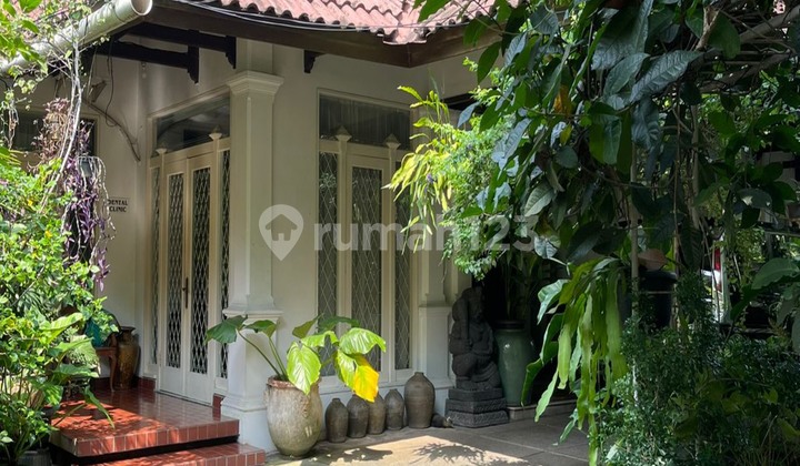 Rumah Cantik Dan Asri Area Prime Hangtuah Kebayoran Baru