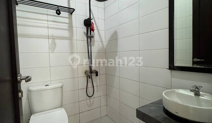 Rumah Cantik Siap Huni, Dalam Komplek Pesona Gintung Residence 2