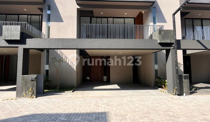 Brand New House, Unfurnished, Siap Huni Lokasi Lebak Bulus