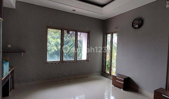 Raffles Hills Cibubur Rumah Minimalis Modern Perlu Renovasi,cibubur 2