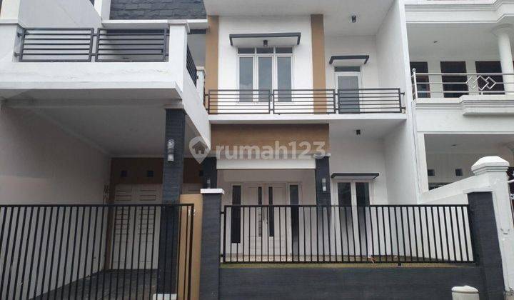 Raffles Hills Cibubur Rumah Minimalis Modern Dalam Cluster Siap Huni,cibubur 1