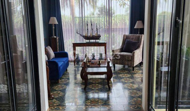 Raffles Hills Cibubur Rumah di Boulevard Unique Cozy+kolam Renang, Cibubur 2