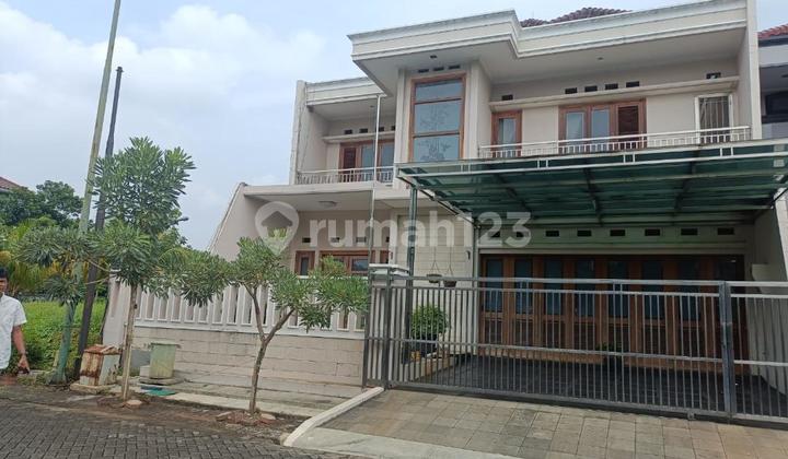 Rumah Modern Siap Huni Lantai Granit Asli, Raffles Hills Cibubur 1