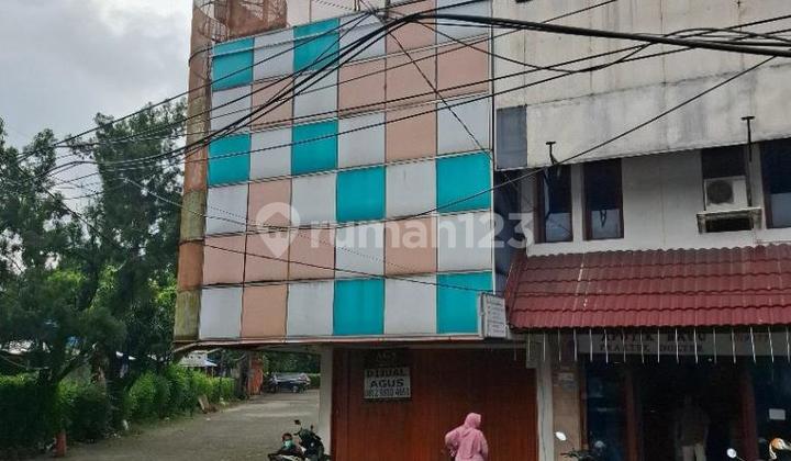 Ruko Hoek 3 Lt di kawasan Ruko Cibubur Indah, Jl. Lapangan Tembak, Cibubur