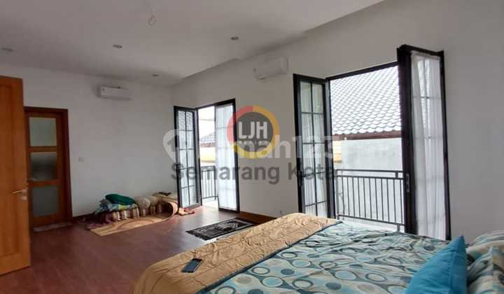 Rumah Mewah di Telaga Bodas 2