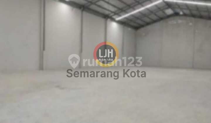 Gudang di Kawasan Industri Candi 1