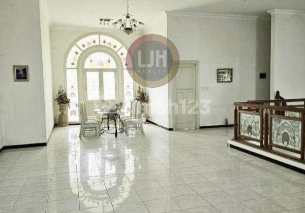 Rumah mewah di Bukit Sari 1