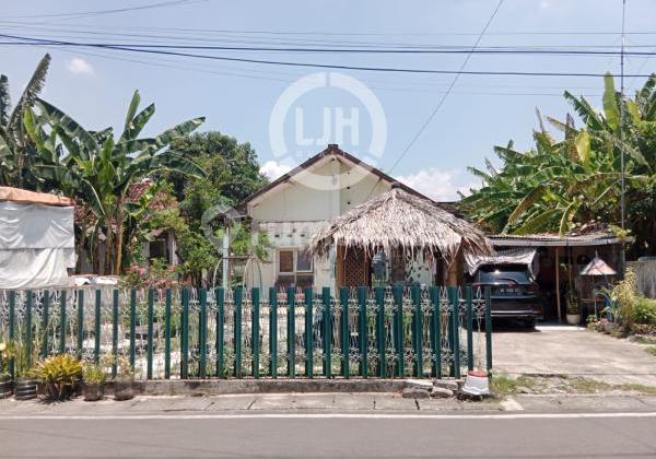 Bangunan lama hitung tanah di daerah Lamper 1