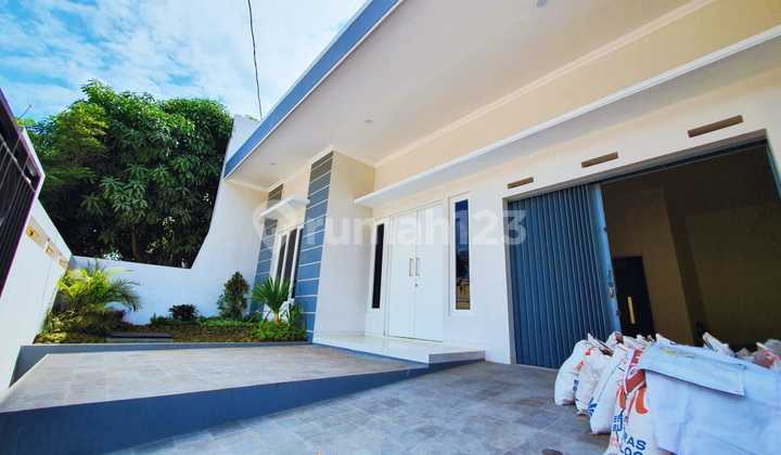 Rumah Siap Huni di Puri Anjasmoro 1