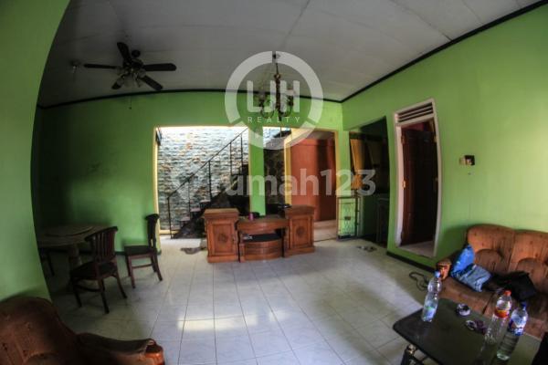 Rumah Siap Huni di Srondol Asri 1