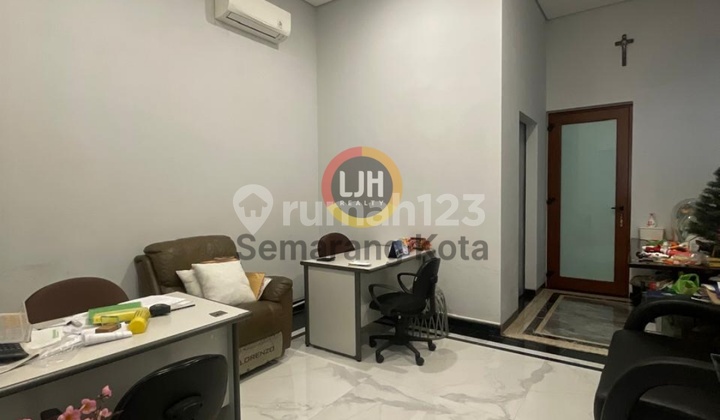 Ruko Mewah Di Jalan Mt Haryono 2