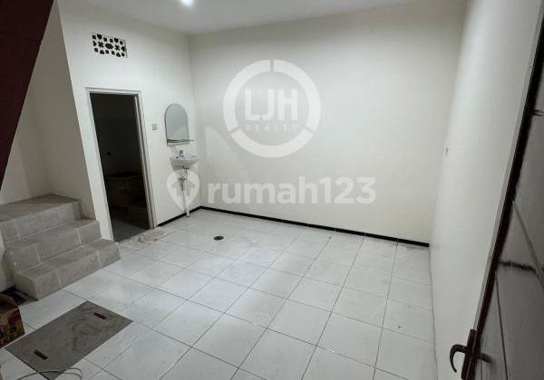 Ready-to-use shophouse in MT Haryono