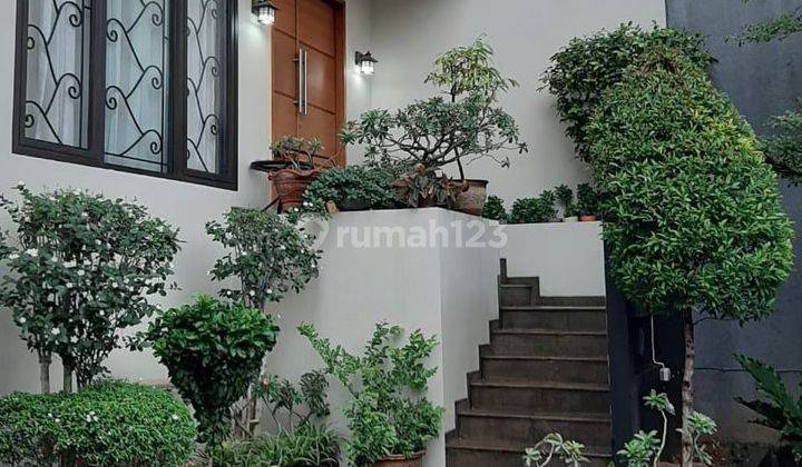 Rumah cantik 2 lantai di pondok pinanh-lina 2