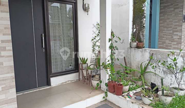 Rumah Eksklusif Dekat Pusat Belanja Di Ciwastra Buahbatu Bandung.