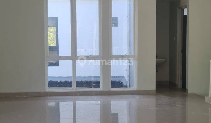 Ruko citra 8 di Cluster Sunset Avenue Jakarta Barat Strategis  2