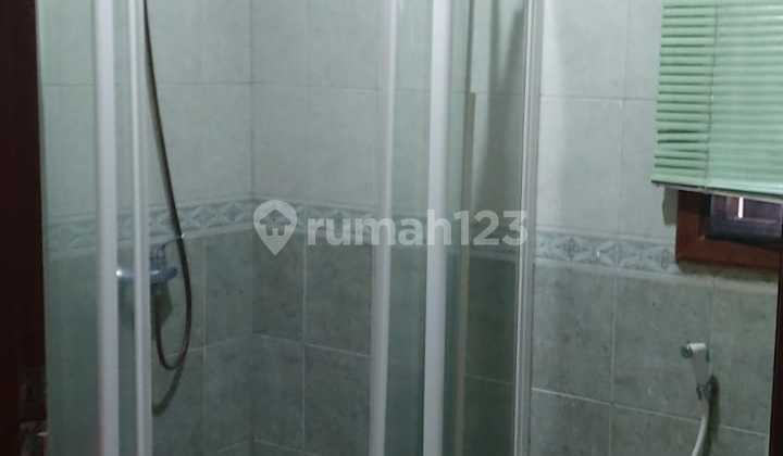Rumah Mewah dgn Furnish  di Crysant Panakkukang 26