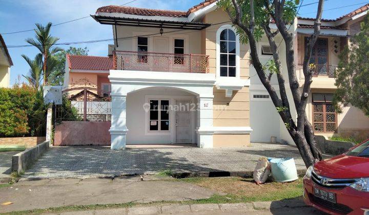 Rumah dengan sebagian Perabot di Perumahan Losari 2000  1