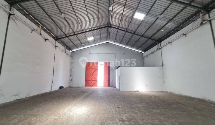 Gudang Sewa + kantor di kompleks Gudang 55, jl Ir Sutami 4