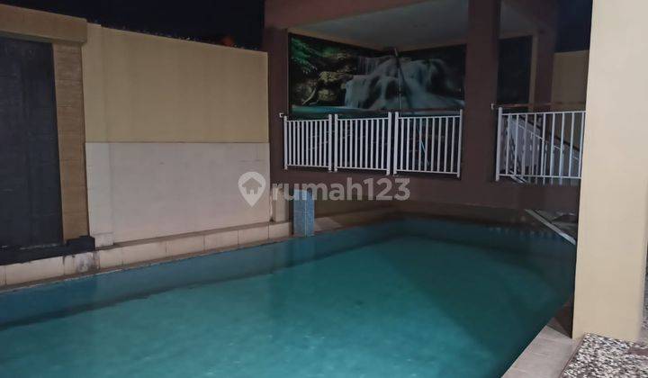 Disewakan/Dijual Rumah Mewah + kolam renang di Menteng Garden 4