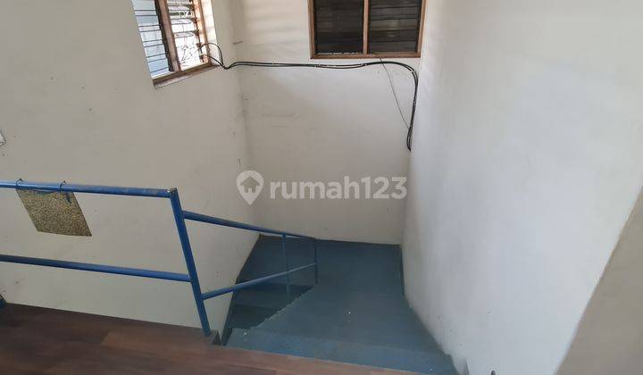 Gudang luasan 2100 dengan parkiran luas di Komp Pergudangan Kima. 17