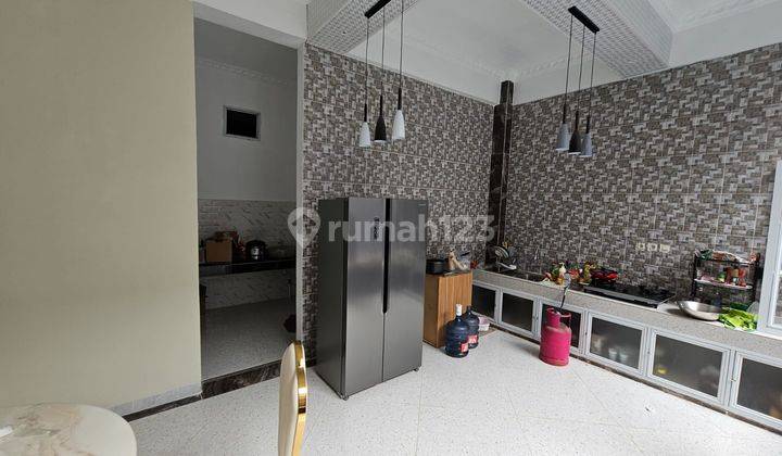Rumah Mewah 3 lantai di dekat SDH, Tanjung Bunga Makassar 6