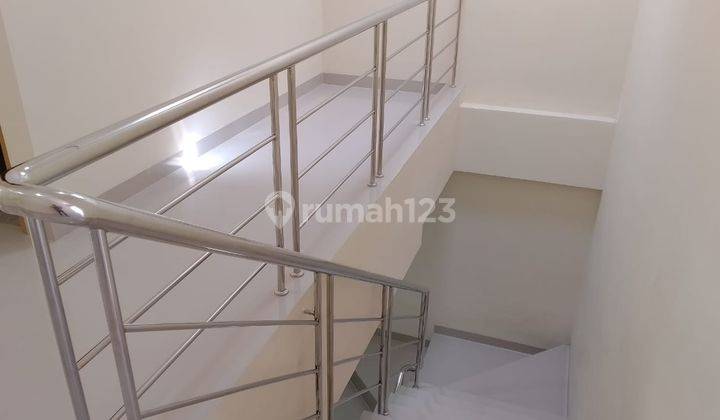 Rumah Sewa Murah 2 lt di depan SDH Tanjung Bunga, Makassar 4
