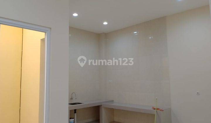 Rumah Sewa Murah 2 lt di depan SDH Tanjung Bunga, Makassar 7