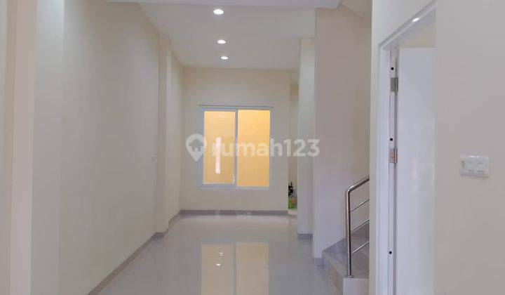 Rumah Sewa Murah 2 lt di depan SDH Tanjung Bunga, Makassar 13