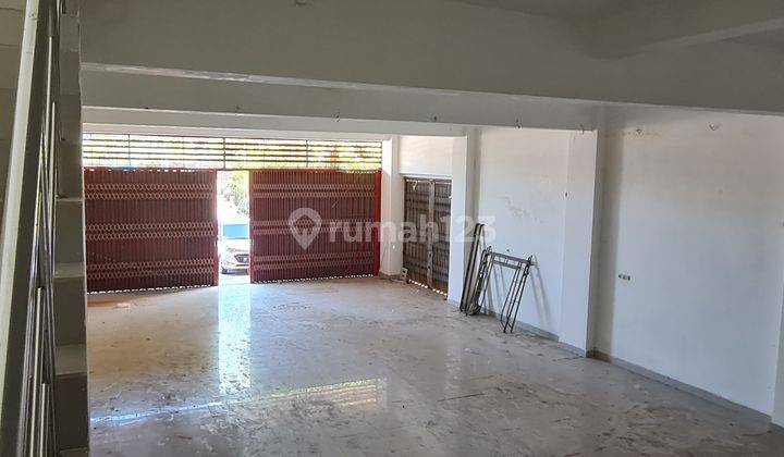 Ruko Baru dan strategis di Perintis Daya. Lebar 10 meter 7