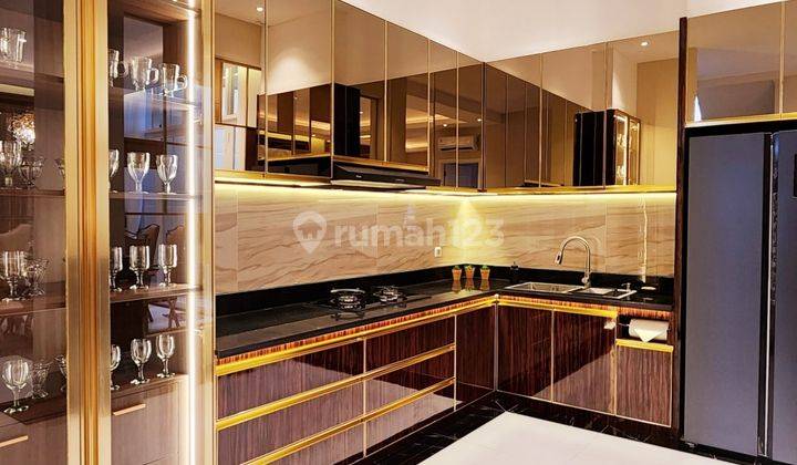 Rumah Mewah dengan Furnish Mewah di Cluster Raflesia. Dekat SDH 8