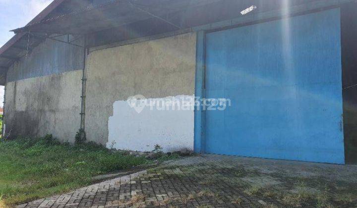 Gudang Sewa Murah luasan 2700 di Jl Ir Sutami, Makassar 13