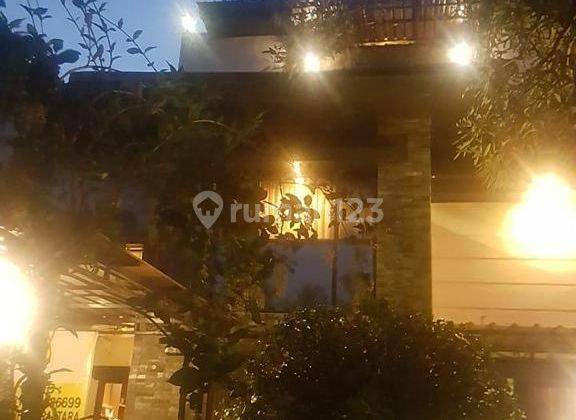 Rumah cantik 3 lantai di Cluster Elysium, Tanjung Bunga 4