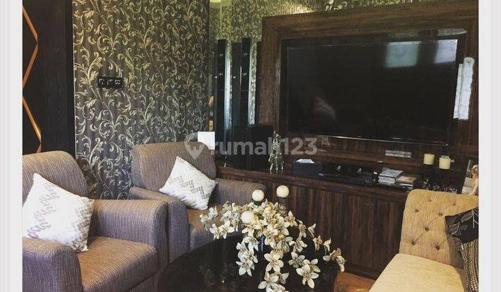 Rumah cantik 3 lantai di Cluster Elysium, Tanjung Bunga 21