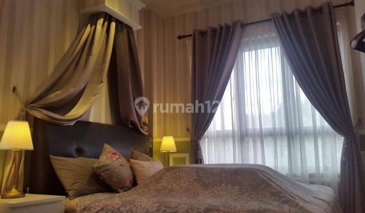 Rumah cantik 3 lantai di Cluster Elysium, Tanjung Bunga 25