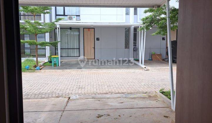 Rumah Sewa 2 lantai plus Perabot di Rolling Hills, Tanjung Bunga 2