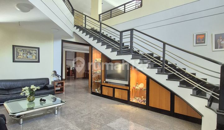 Luxury Home Ready to Occupy in Tanjung Bunga Makassar Luxury Home Ready to Occupy in Tanjung Bunga Makassar