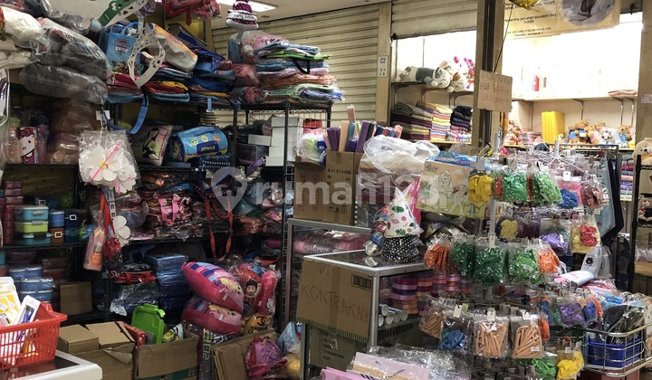 Kios Huk Itc Bsd Lantai Dasar Lokasi Depan Area Lalu Lalang 