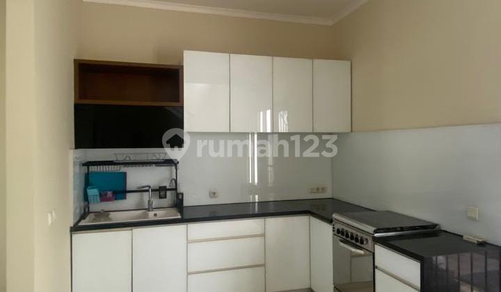 FOR SALE HOUSE @GADING SERPONG 4 BEDROOMS MOVE-IN READY REFINISHING MARCH 2025 VERY STRATEGIC LOCATION GOOD PRICE 2