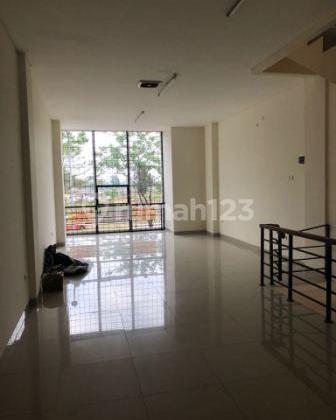 For Sale 3-Story Shophouse @Icon Business Park BSD, Leased, Strategic Location, Clear Market, Negotiable Price 2