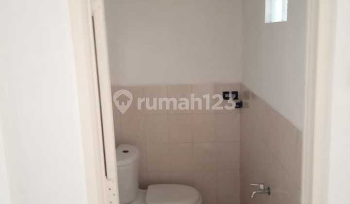 For Sale Super Cheap House in Villa Melati Mas 2