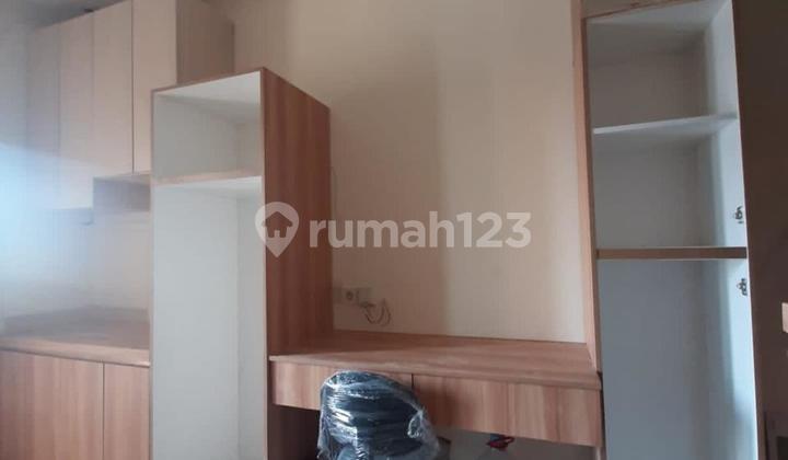 Unit B Near Prasmul Campus Studio Type Rose Tower