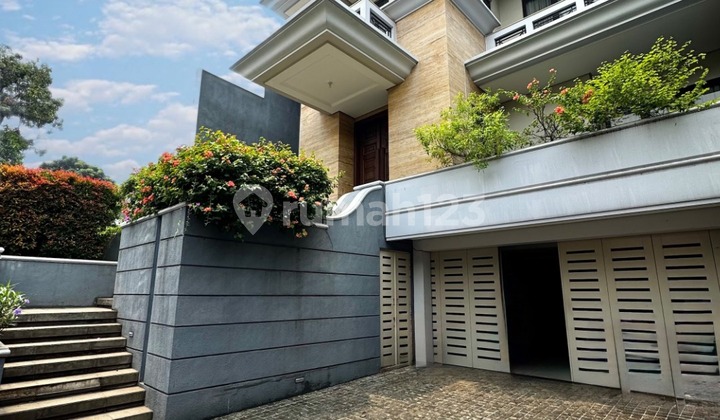 Rumah Mewah Lokasi Strategis Area Premium Dekat Scbd Senopati Kebayoran Baru Jakarta Selatan