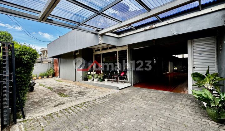 Rumah Lama Hitung Tanah Cocok Untuk Ivestasi Di Kebayoran Baru Jakarta Selatan