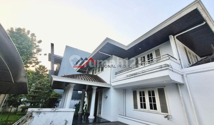 Rumah Besar Siap Huni Dalam Komplek Besar Area Cinere Jakarta Selatan Rumah Besar Siap Huni Dalam Komplek Besar Area Cinere Jakarta Selatan